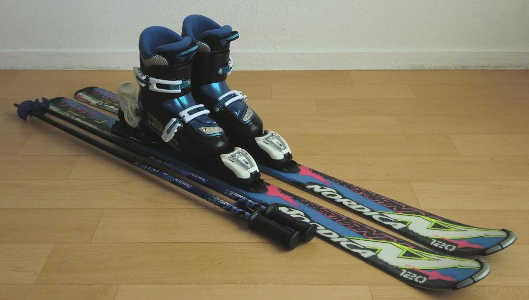 ■送料無料■ノルディカ＋Hart■子供用スキーセット■板120靴22■WAX済■