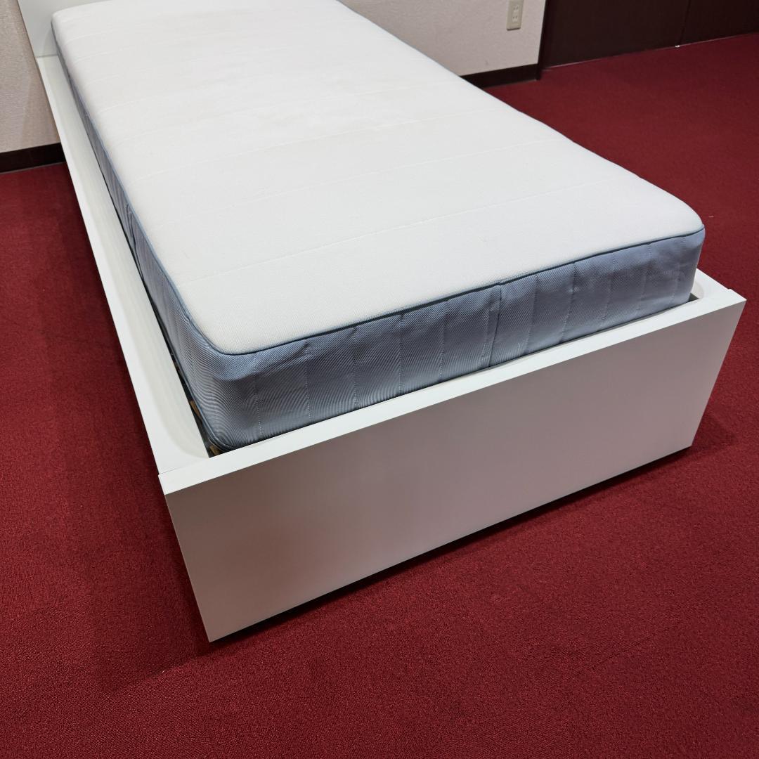 東京23区送料無料　IKEA シングルベッド　プロによる洗浄/除菌済み