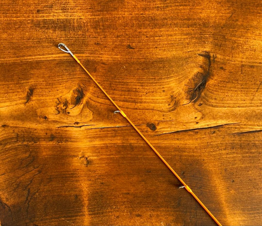 新品未使用　トラウトロッド　スピニング　ウッドグリップ　グラスロッド　渓流釣り