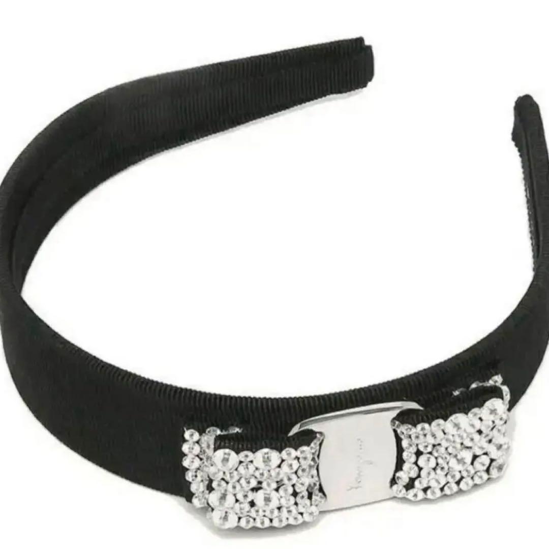 【未使用】フェラガモ　カチューシャ　ビジュー　Ferragamo クリスタル