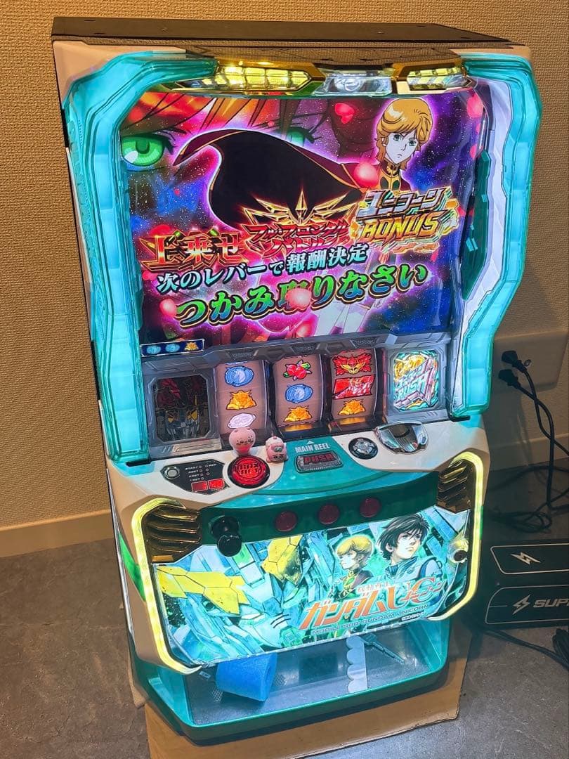 【引き取り限定】機動戦士ガンダムユニコーン　スロット　実機