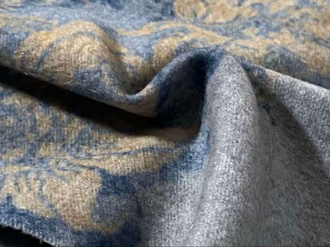 【美品】Loro Piana/ロロピアーナ　大判ストール　花柄　カシミヤ100%