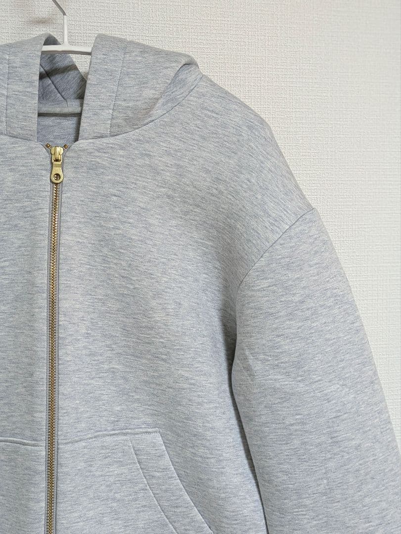 大人気　定価29,700円 ノーブル　ダンボールニットフーデットパーカー　グレー