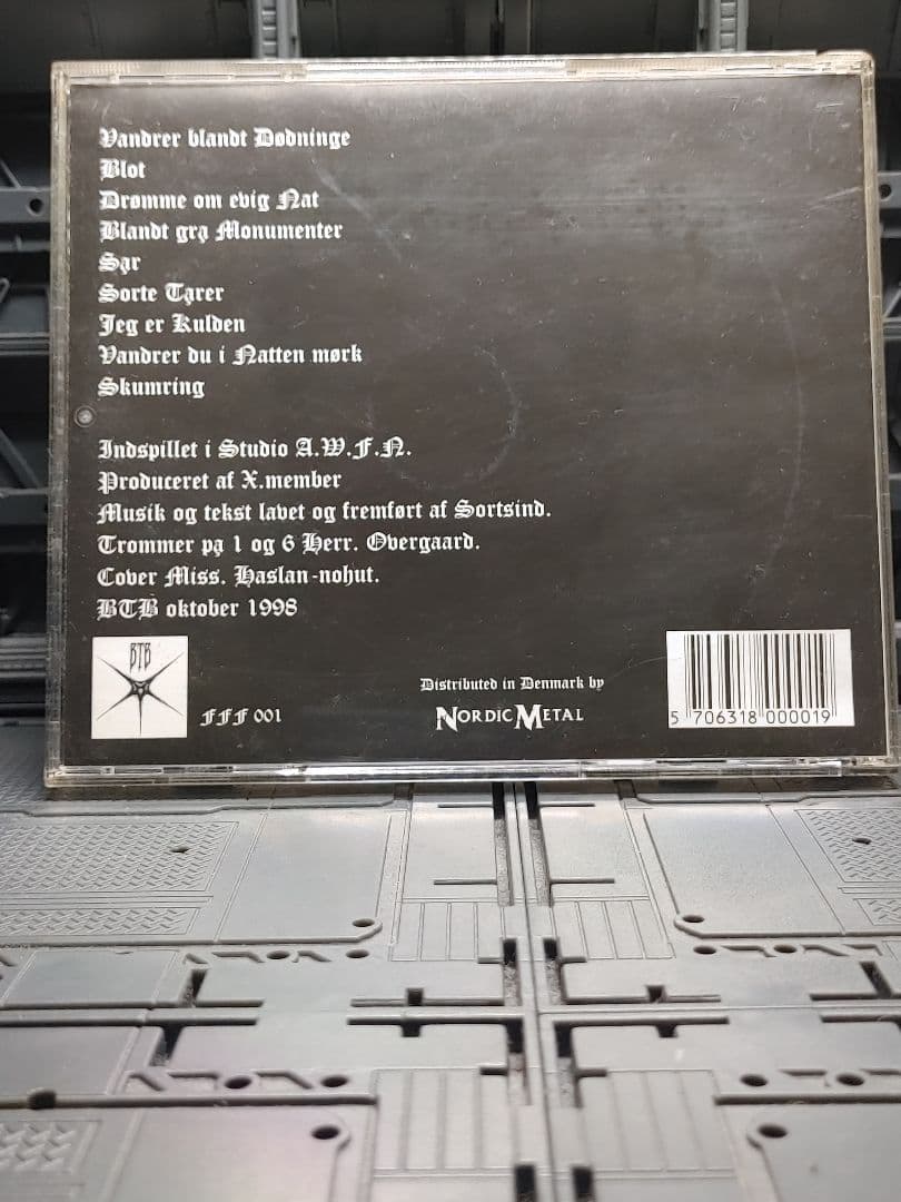 SORTSIND SÅR　ブラックメタル　blackl