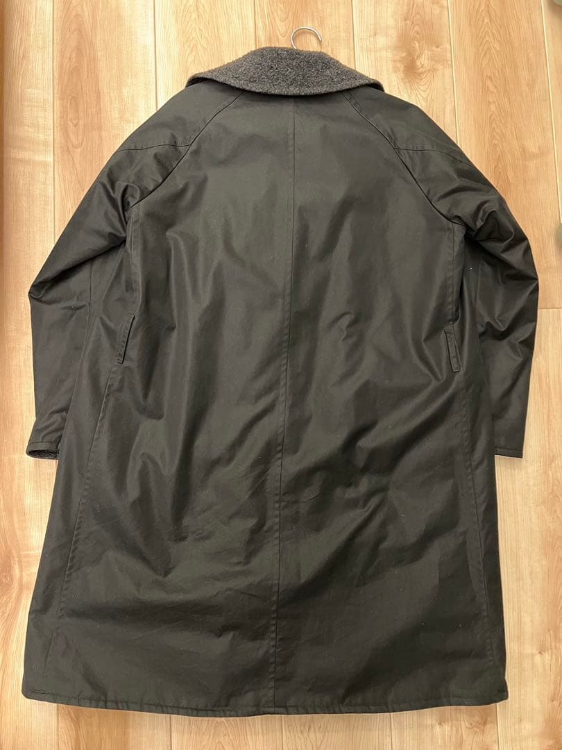comoli タイロッケンコート　ブラック