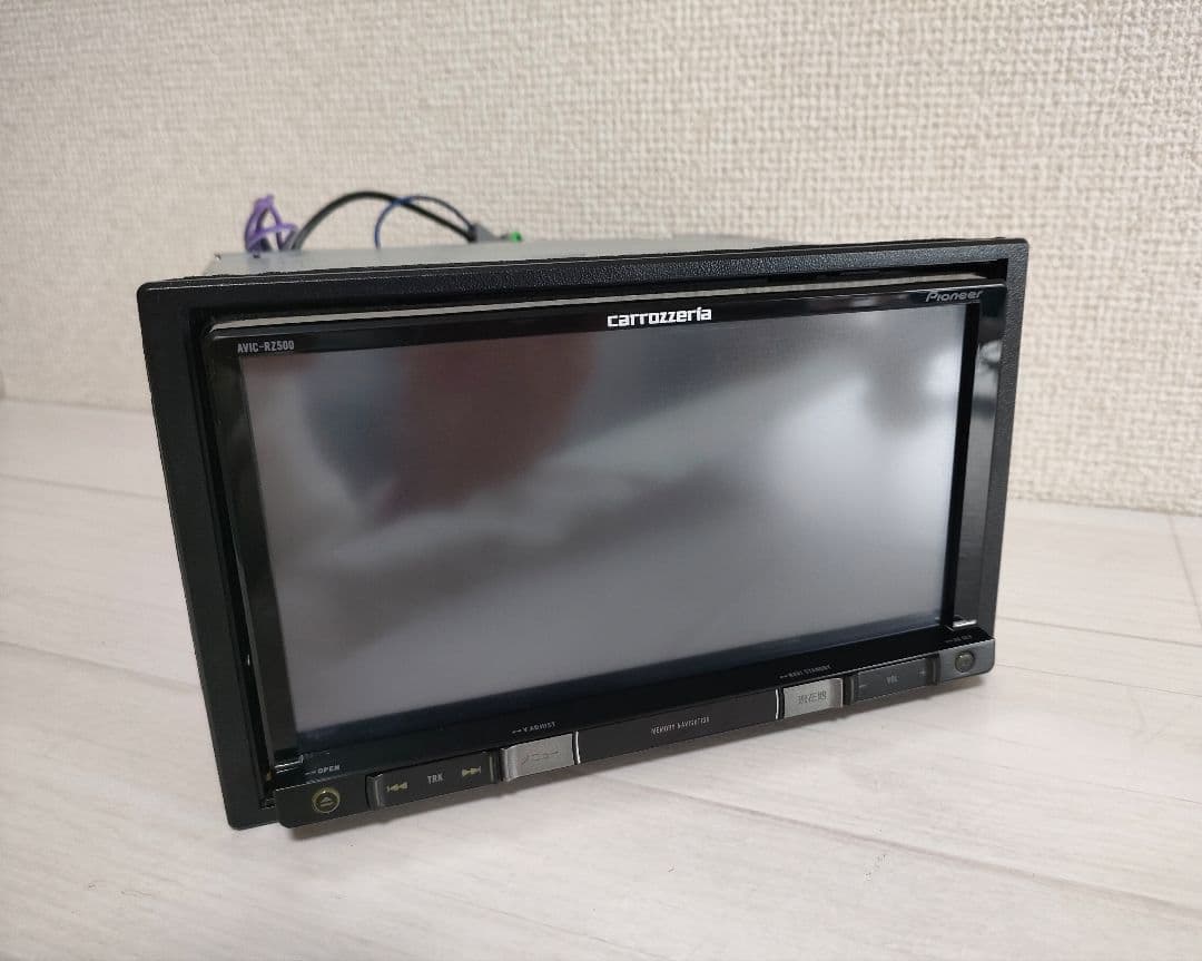 カーナビ CARROZZERIA AVIC-RZ500