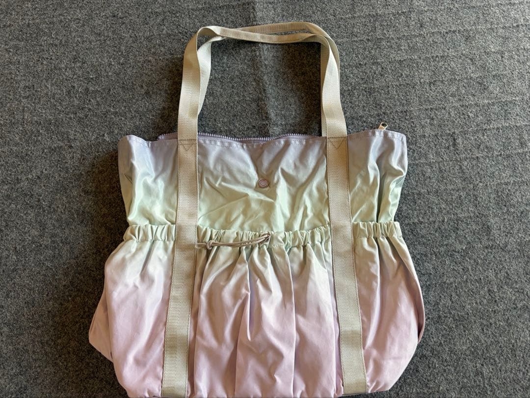 新品未使用品⭐️Chacott グラデーショントートバッグ　ラベンダー