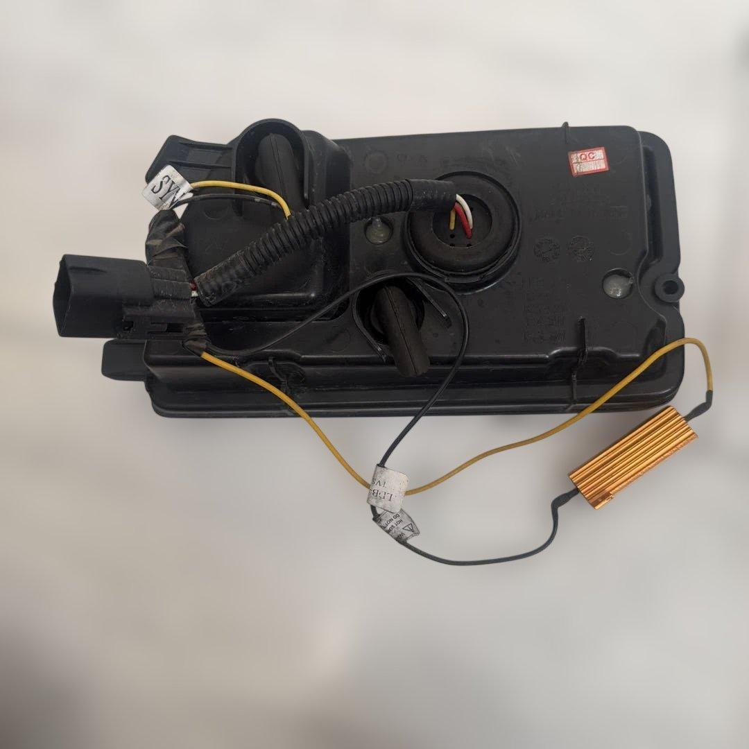 ぐ*ん様 クリスタルアイ アトレー