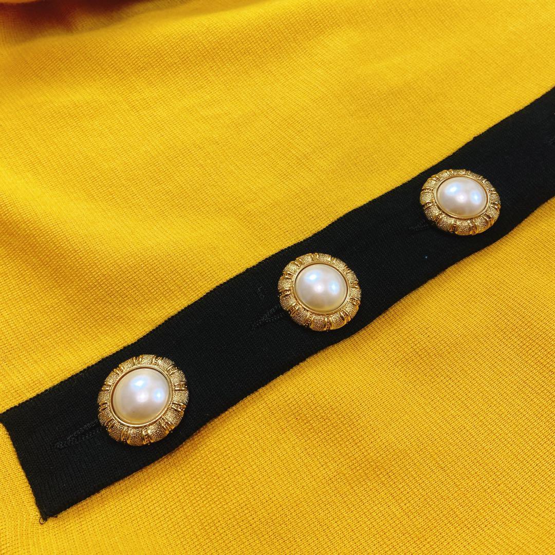 美品 サンローラン 金ボタン パールボタン ニットワンピース イエロー