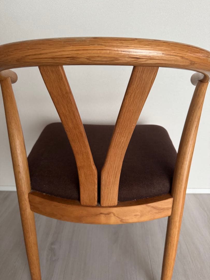 ブラウン木製ダイニングチェア③