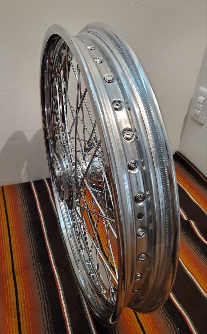 ハーレー　21ナローハブ　フロントホイール　スポーツスター2000年～2007年