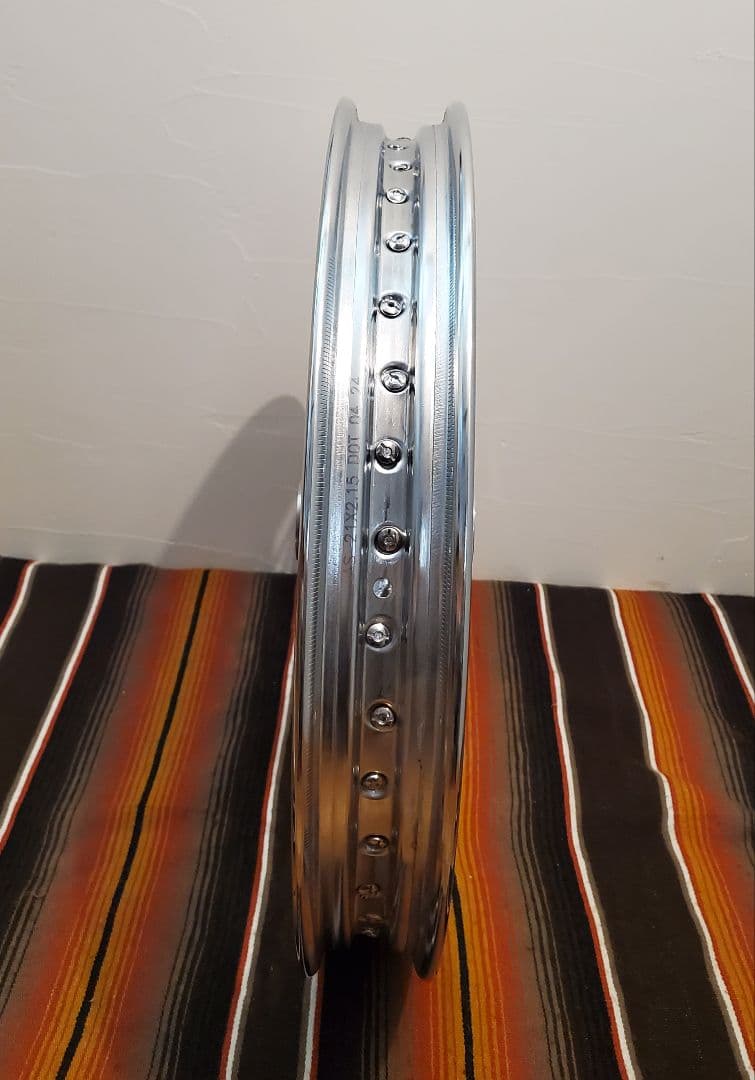 ハーレー　21ナローハブ　フロントホイール　スポーツスター2000年～2007年