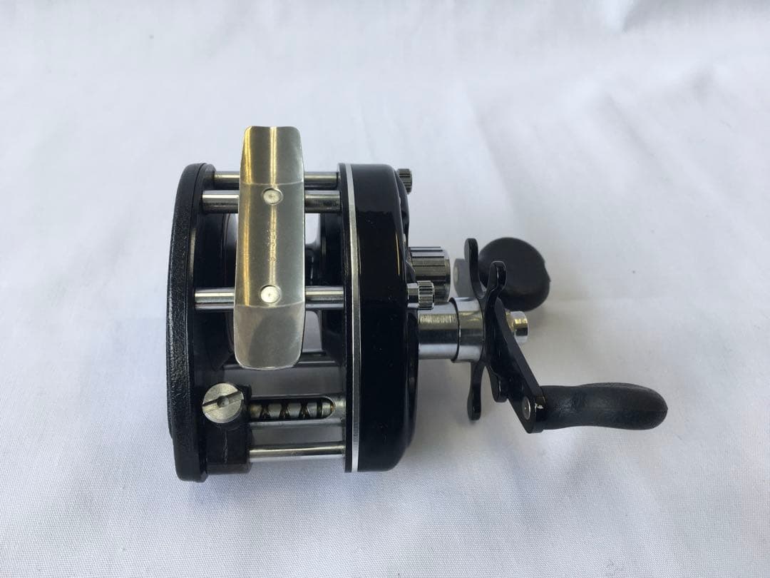 リール Daiwa Phantom SM-2