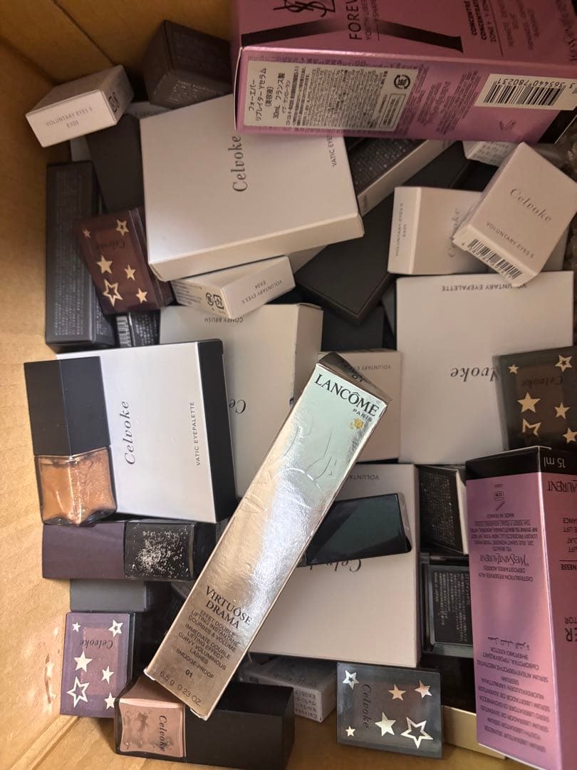 28 超お得！未使用箱入り多数！デパコスまとめ売り100点以上！