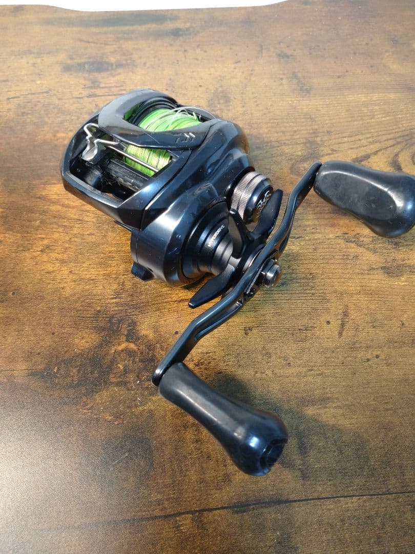 ダイワ タトゥーラ TW 300L ベイトリール 左