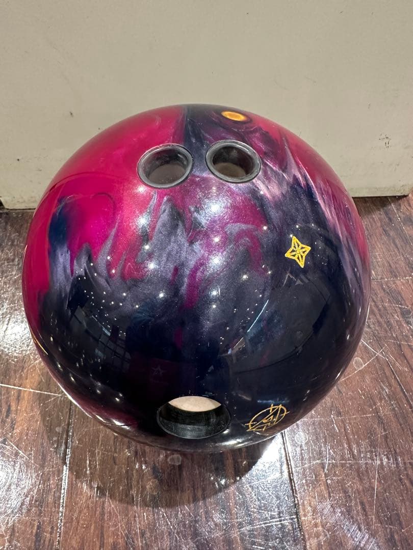 アテンションスター ボウリングボール