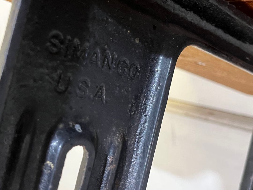 ド*ー様 USA SINGER 鉄脚 古材天板テーブル 作業台 シンガーミシン