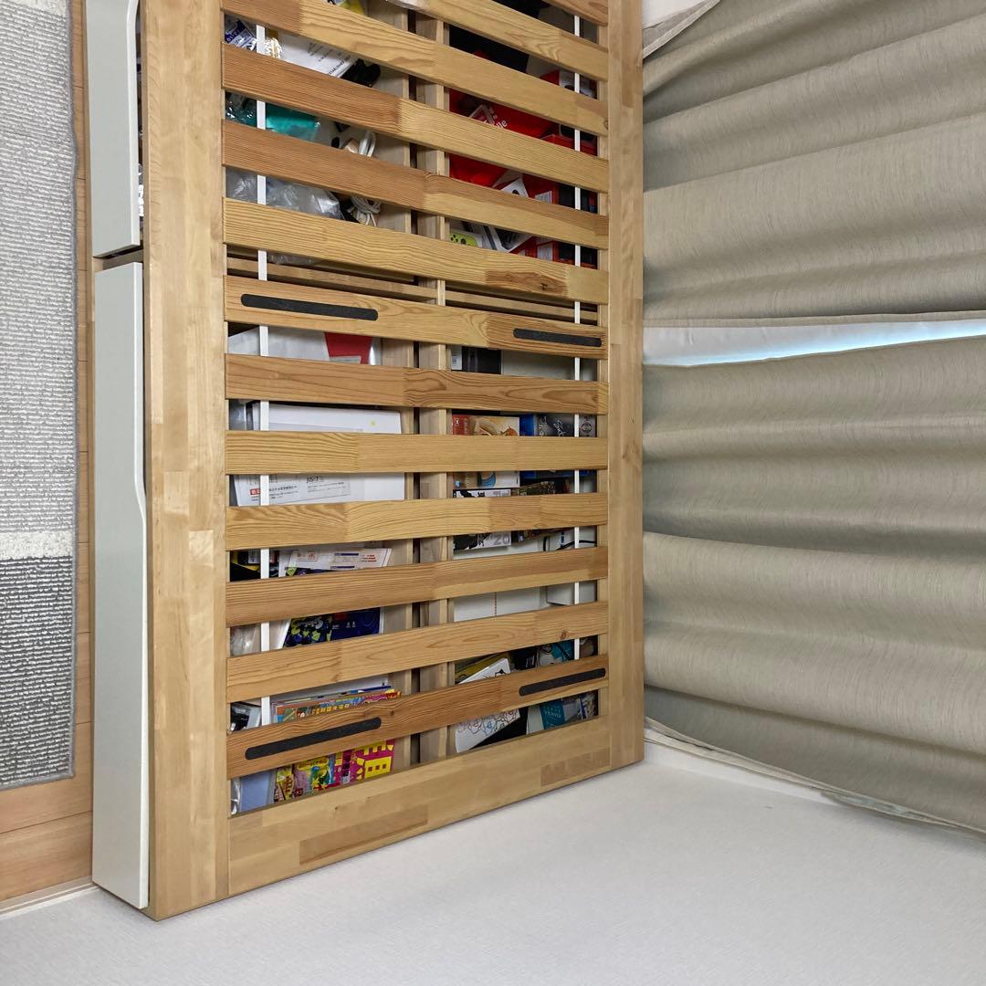 セミダブル　ベットフレーム収納付き　（IKEA MANDAL）