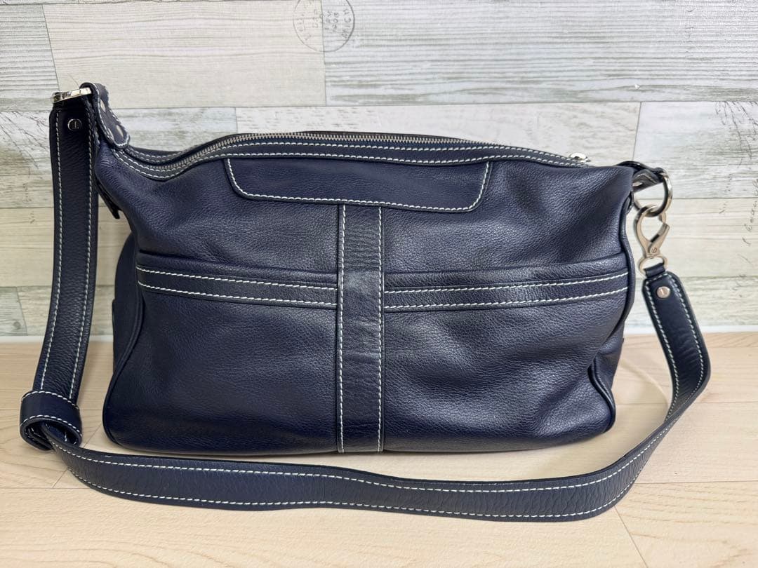 ★TOD'S ★ ネイビー レザー ショルダーバッグ