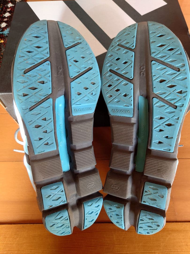 クラウドフロー5　26.5センチ