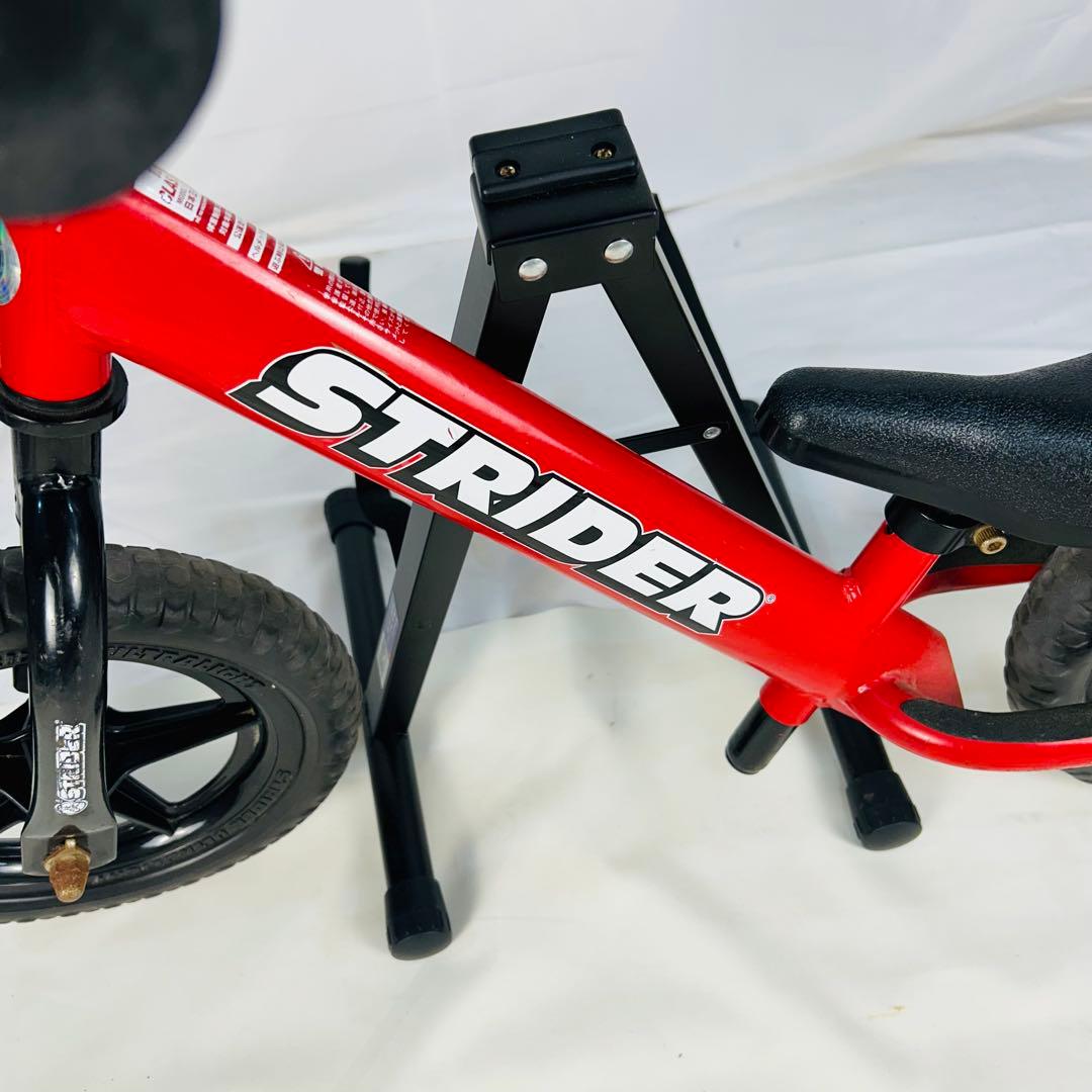ストライダー STRIDER レッド 12型 ランニングバイク