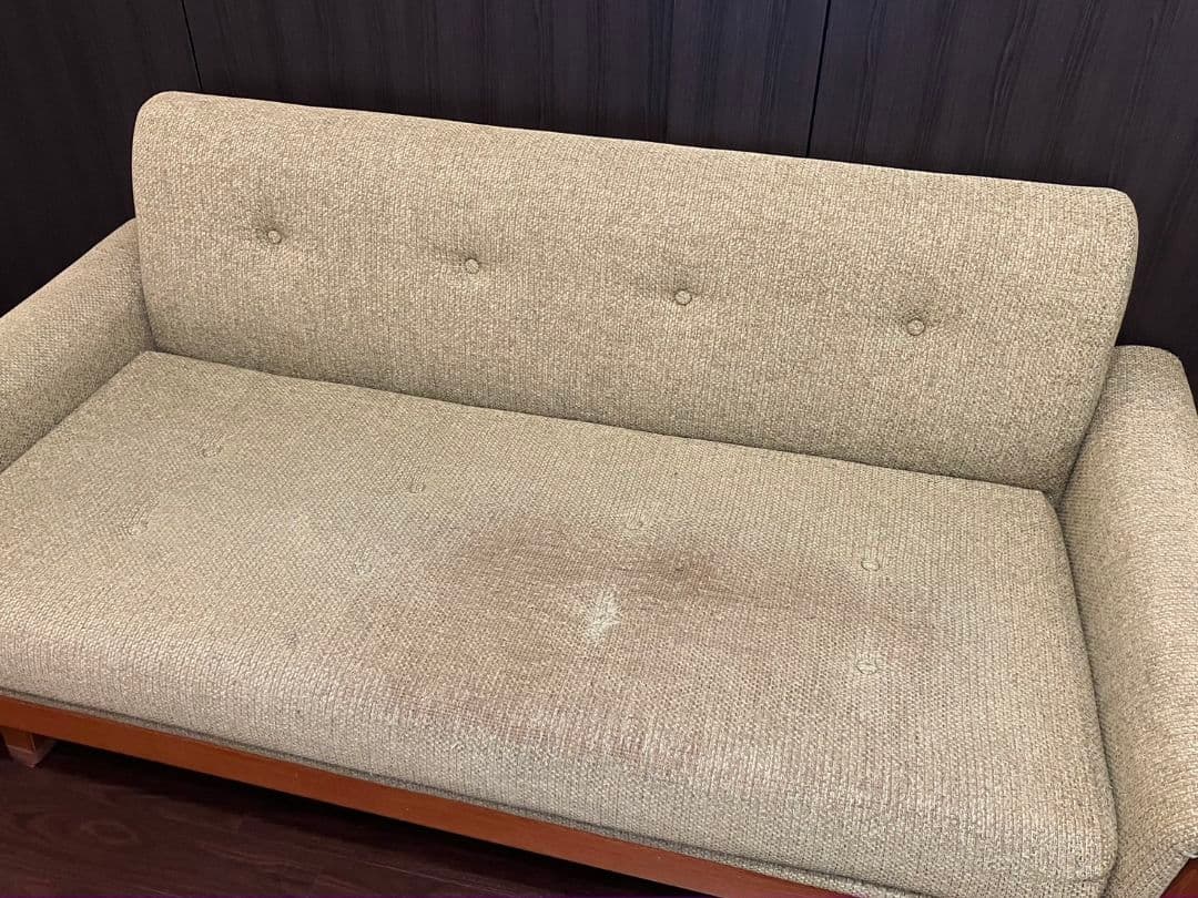 【ACME】ウィンダンソファ２人掛け　オリーブグリーン