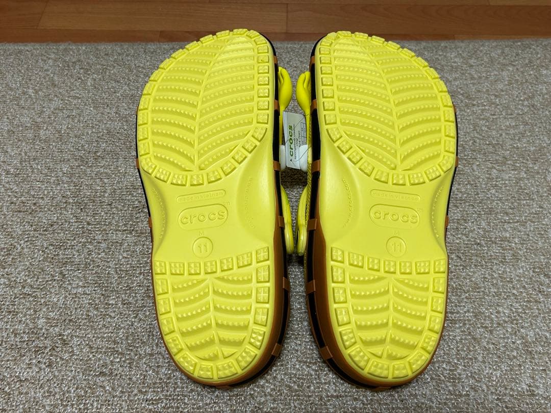 ！再値下げ！【新品未使用】crocs × Sponge Bobスポンジ ボブ