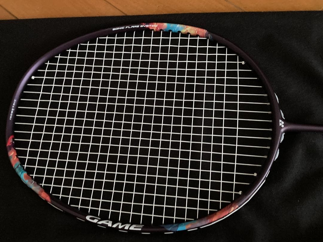 バドミントンラケット YONEX ナノフレア700ゲーム 4U5