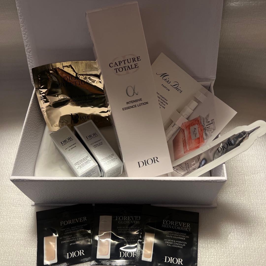 DIORカプチュール トータル インテンシブ エッセンス 化粧水 試供品つき