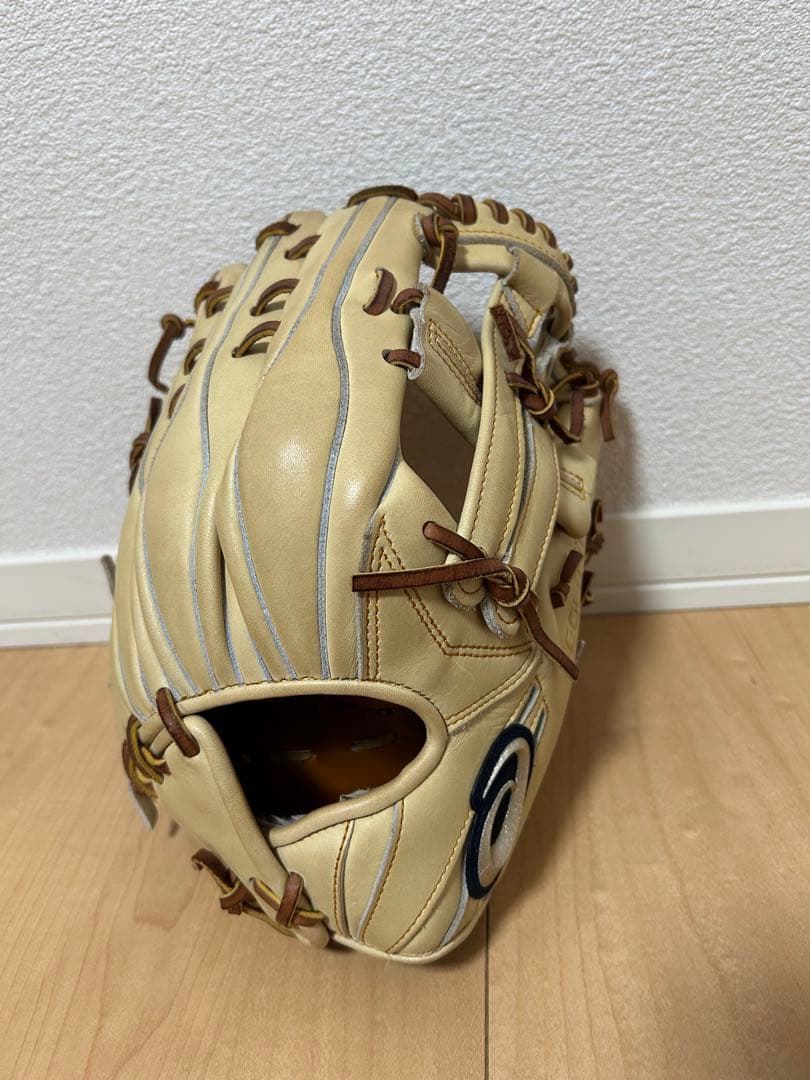 GOLD STAGE 17型 軟式グローブ 外野用クリーム色