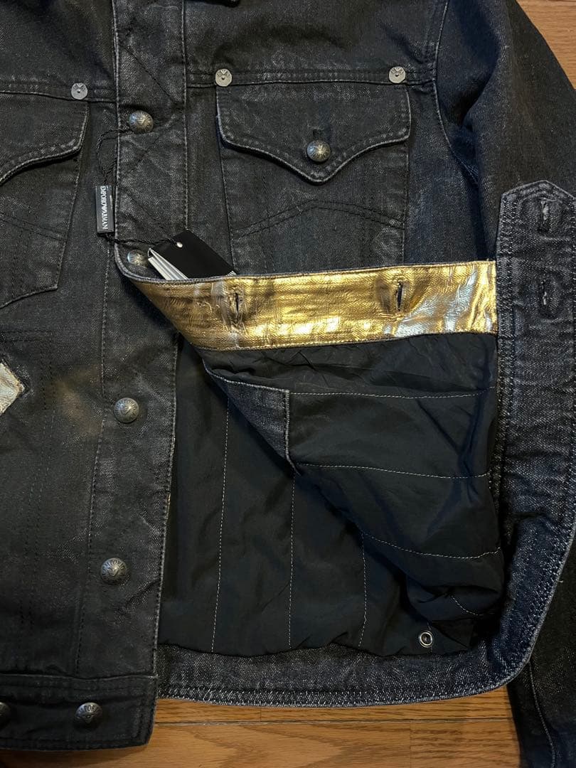 新品 EMPORIO ARMANI ブラックデニムジャケット
