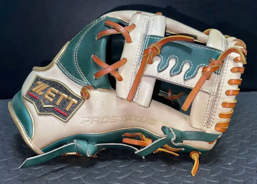 「即戦力」　ZETT 今宮モデル　限定モデル　グローブ　薬指リング付き