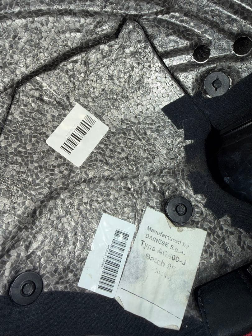 AGV pista gp rr xlサイズ