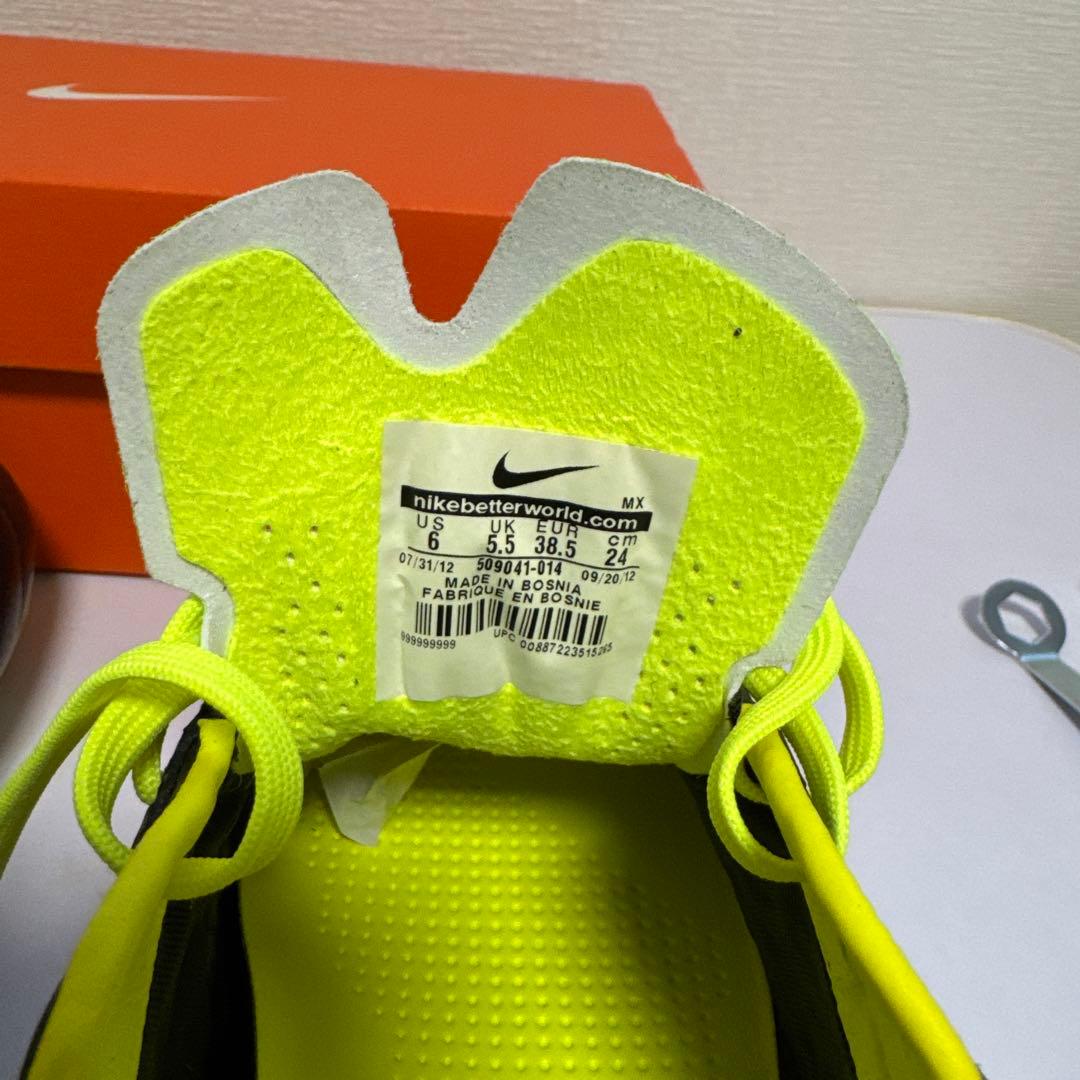 ナイキティエンポ　レジェンドIV 新品　24㎝