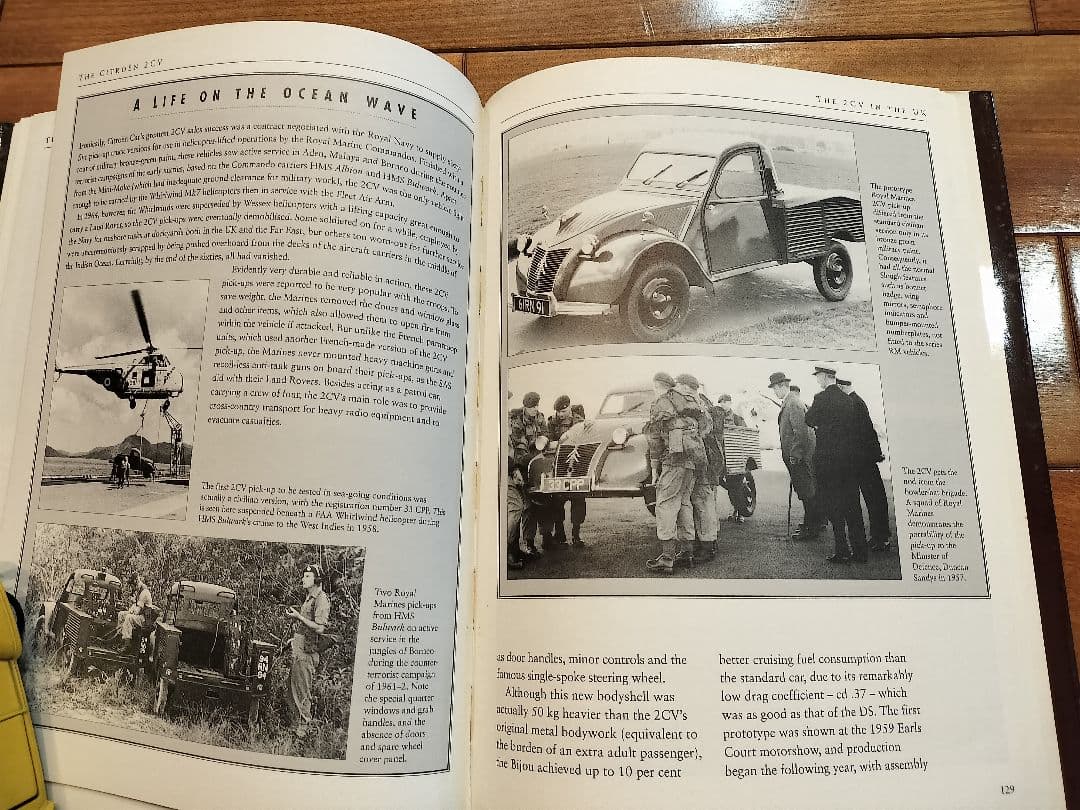 洋書 Sixty Years of the Citroen 2CV 1937-1997