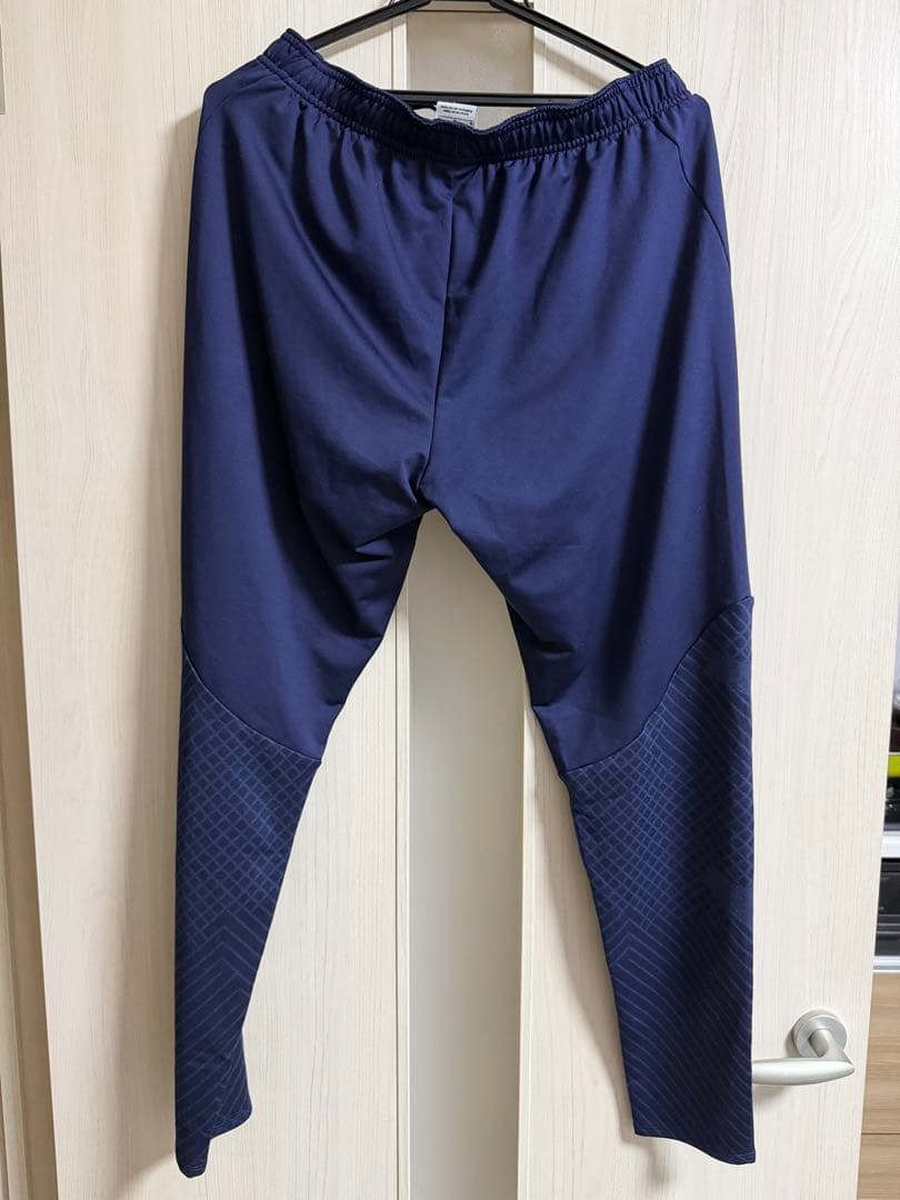 インテル　ドリルトップ　トレーニングウェア上下　ネイビー　グリーン　ピステ