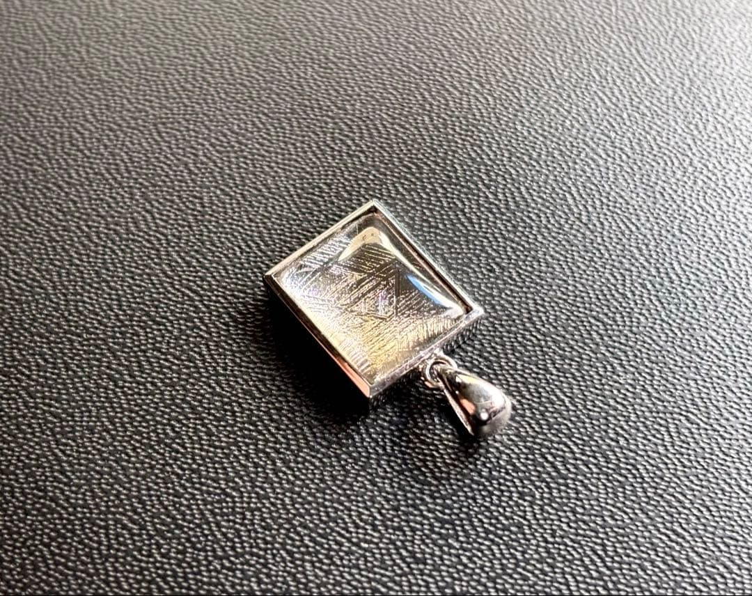 Qualia様用　宇宙の彼方から舞い降りし奇跡の隕石　プレミアムシルバーギベオン