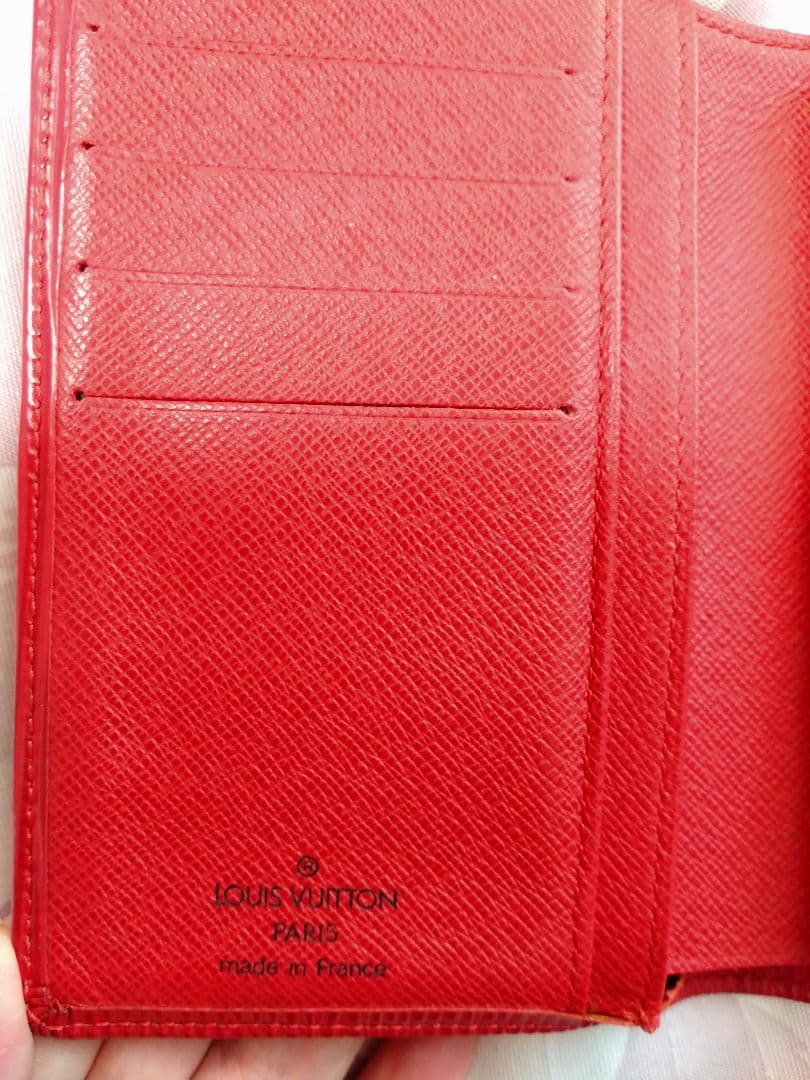 【お値下げ！】ルイヴィトン Louis Vuitton エピがま口財布 レッド