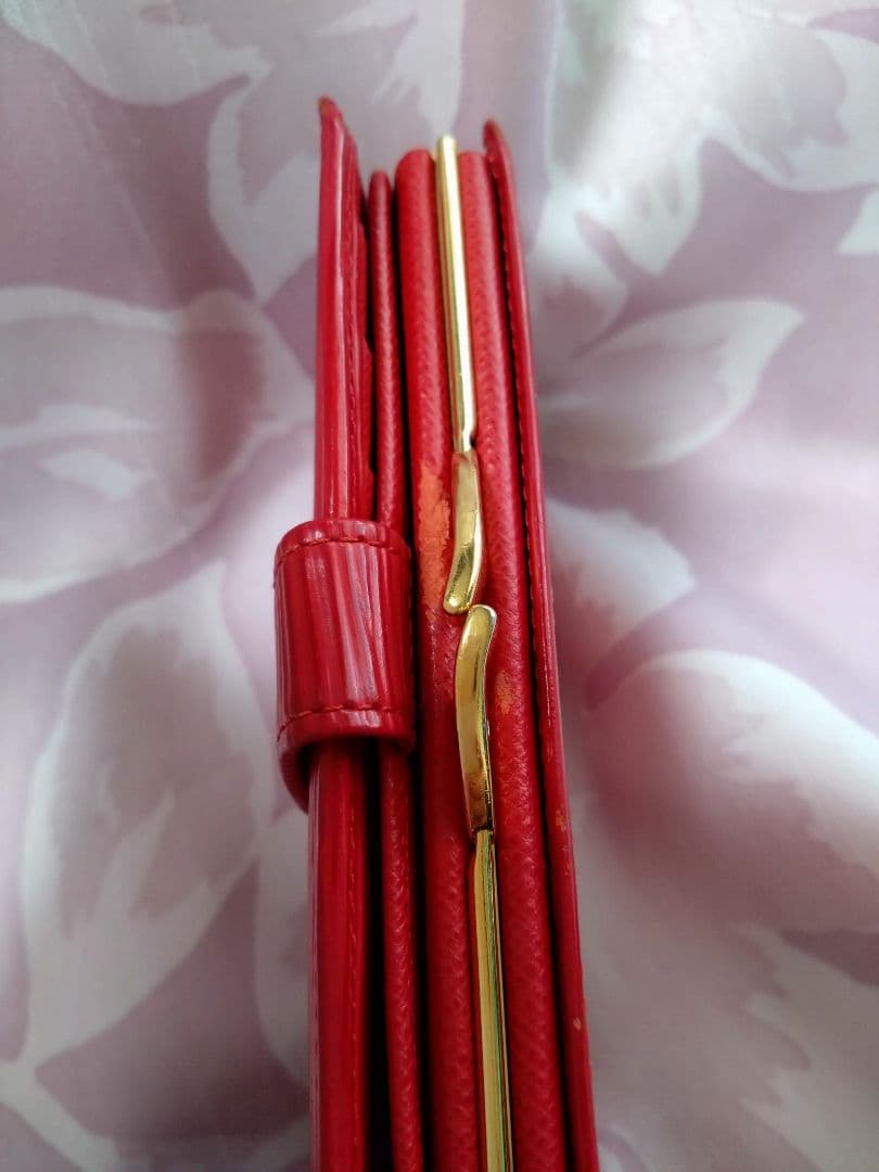 【お値下げ！】ルイヴィトン Louis Vuitton エピがま口財布 レッド