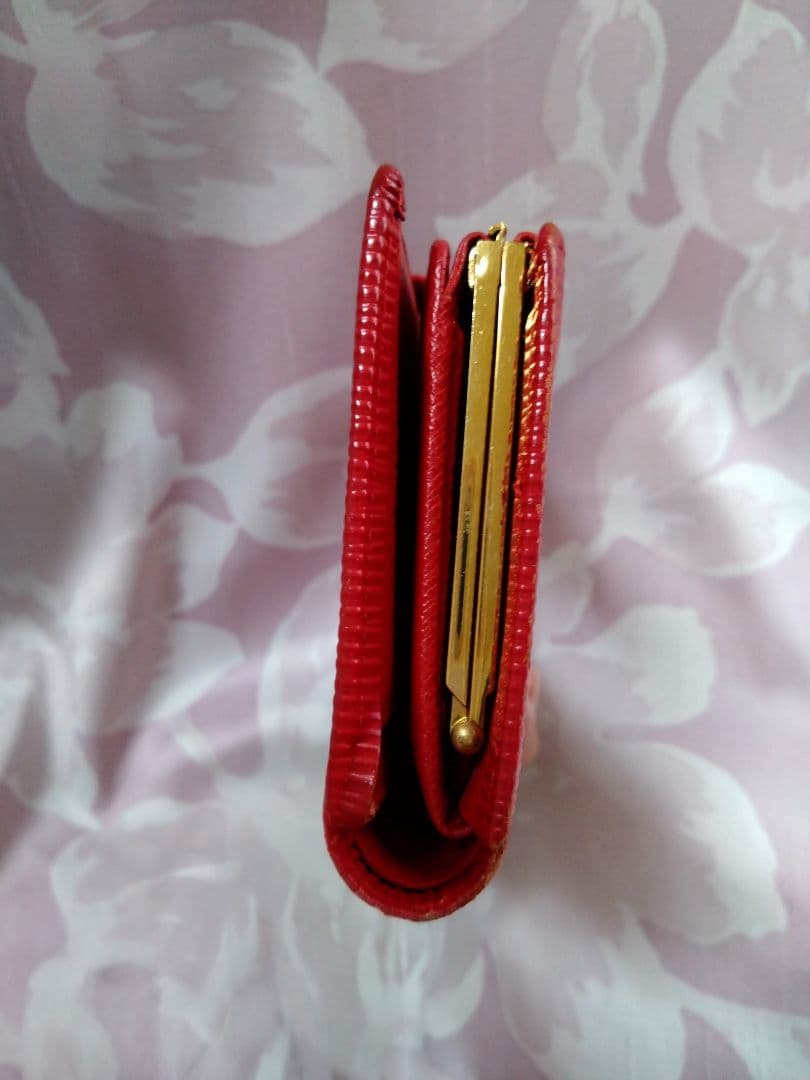 【お値下げ！】ルイヴィトン Louis Vuitton エピがま口財布 レッド