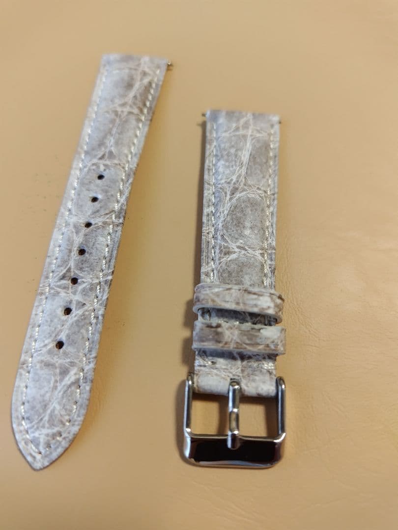 ＊20mm　ワニ革　クロコ　リアルレザー　　ベルト（ホワイト）