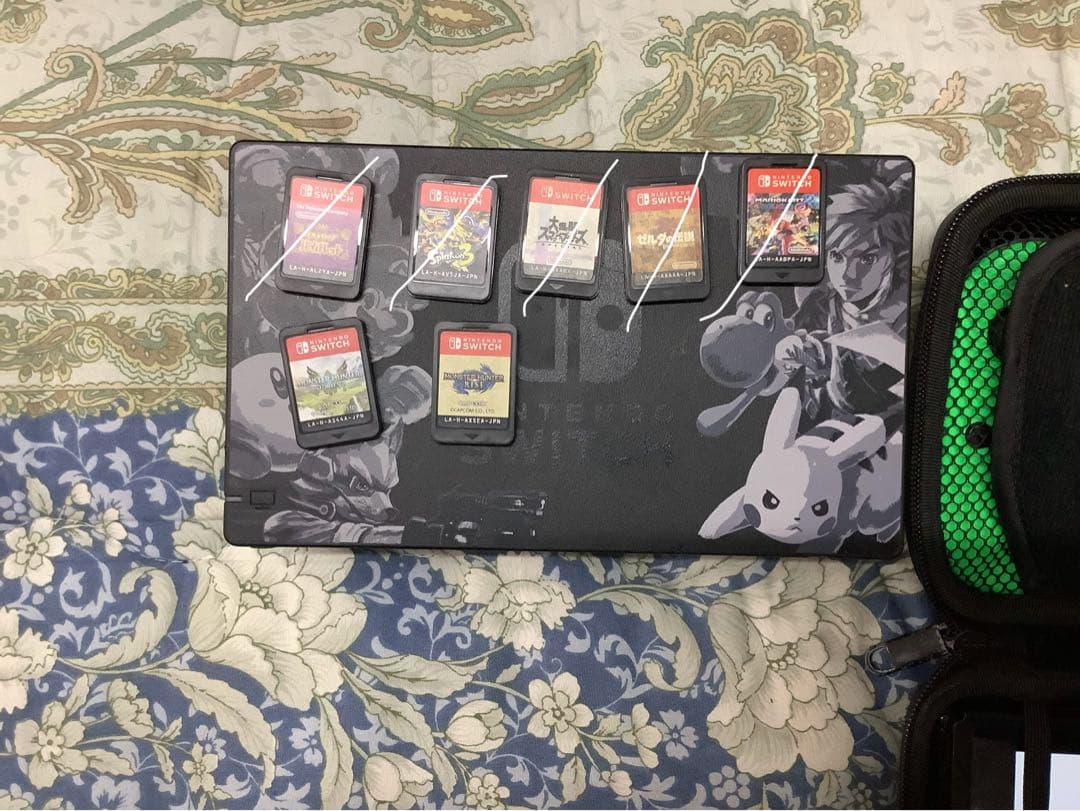 Nintendo Switch 本体 + ゲームカード3枚 + コントローラー
