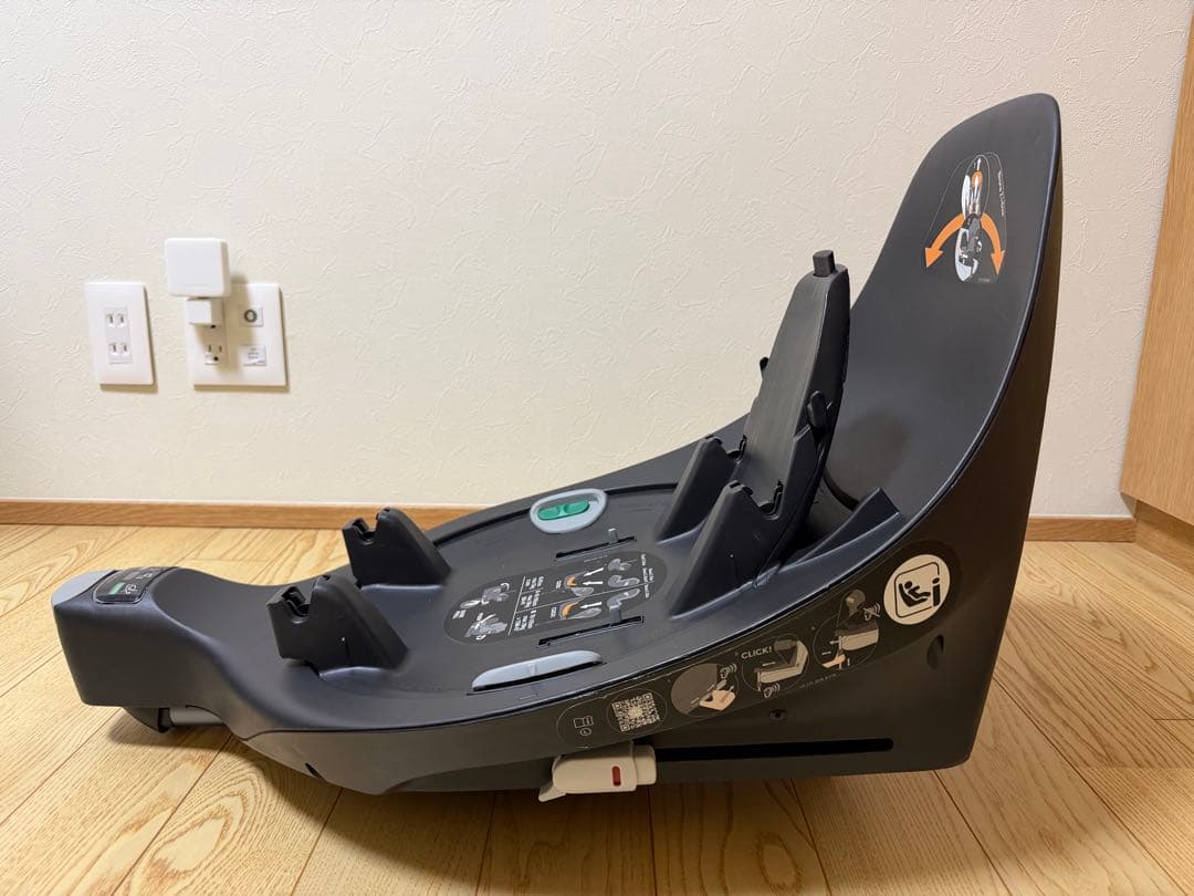 cybex (サイベックス)／ ベース Z