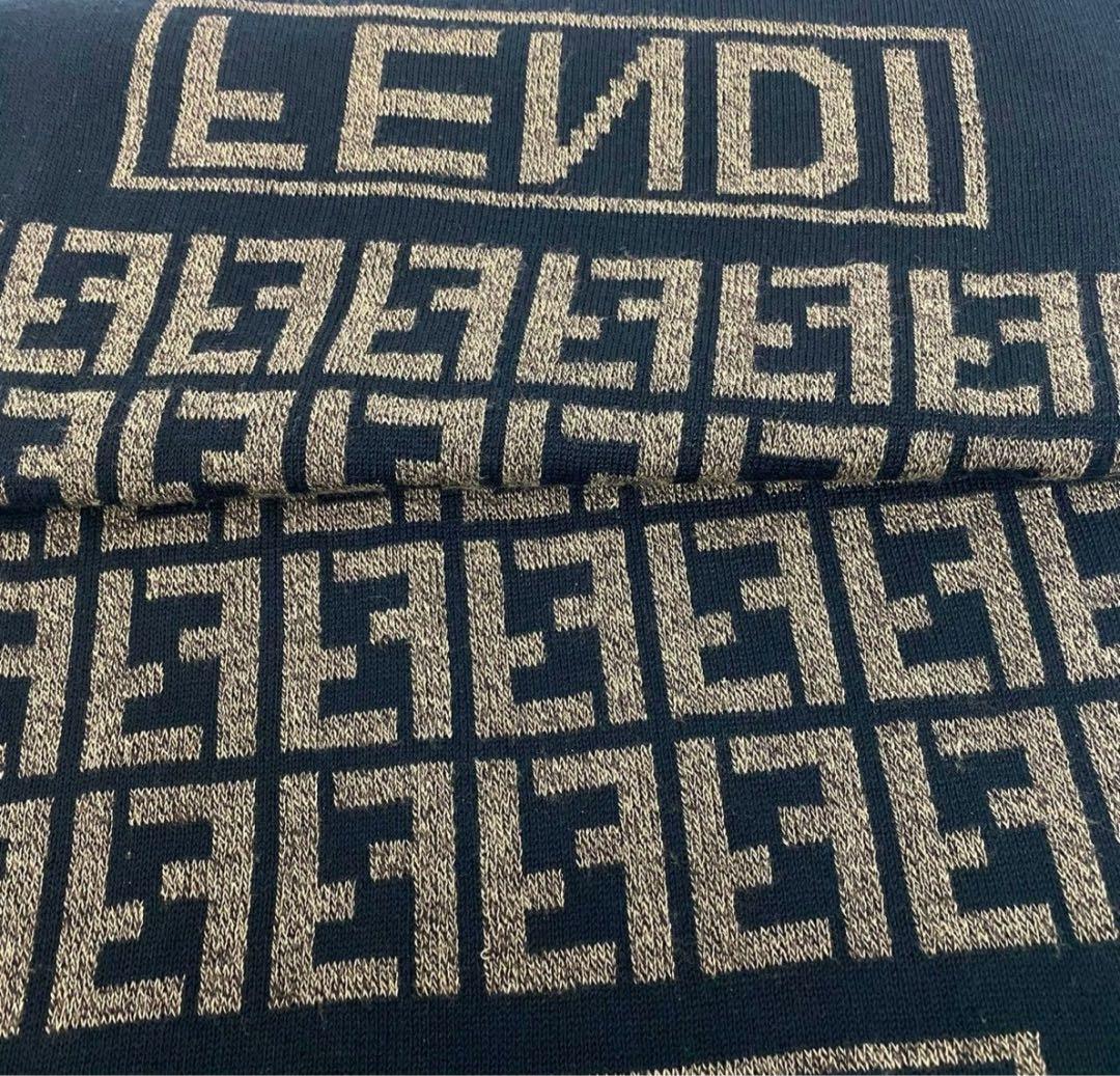 FENDI マフラー　正規品　ズッカ柄マフラーブラウン　ブラック　総柄フェンディ