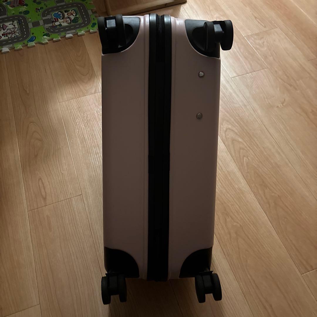 キッズトラベル　子供が乗れる　キャリーケース　ピンク