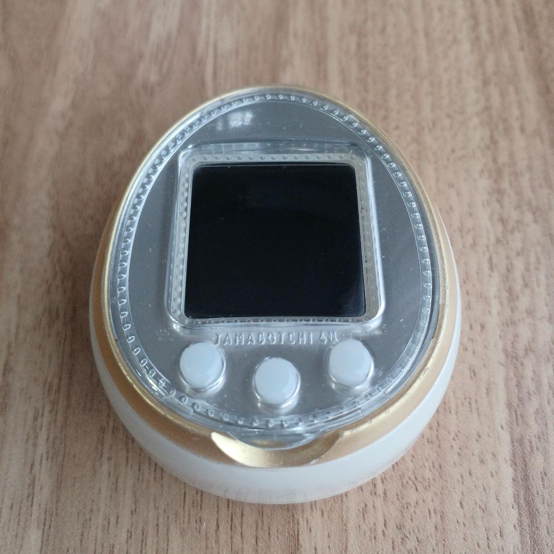 バンダイ BANDAI たまごっち4U 白　ホワイト