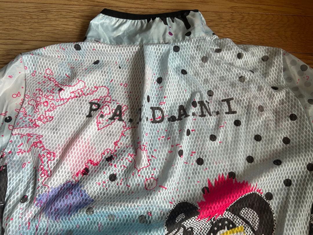 【新品タグ付】パンダーニPANDANI 長袖 ウィンドブレーカー
