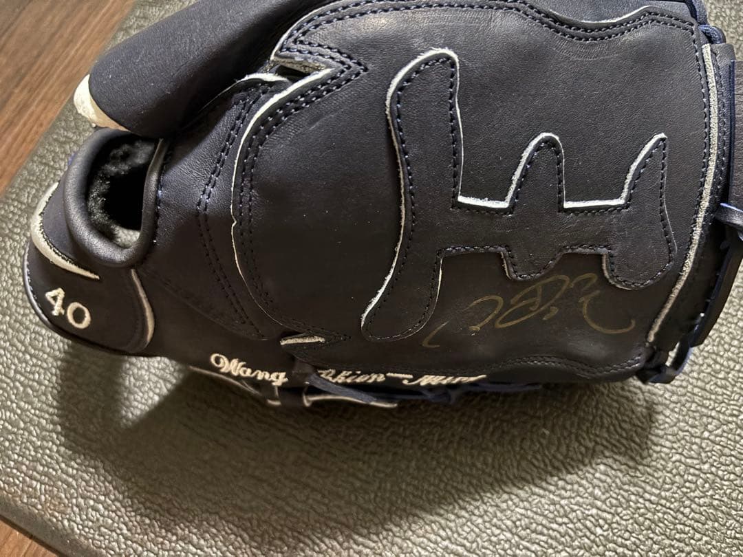 NIKE　硬式グラブ　投手用