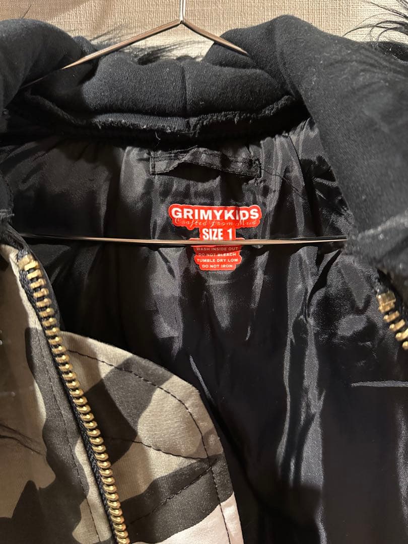 grimykids ファージャケット ホワイトカモ Molly santana