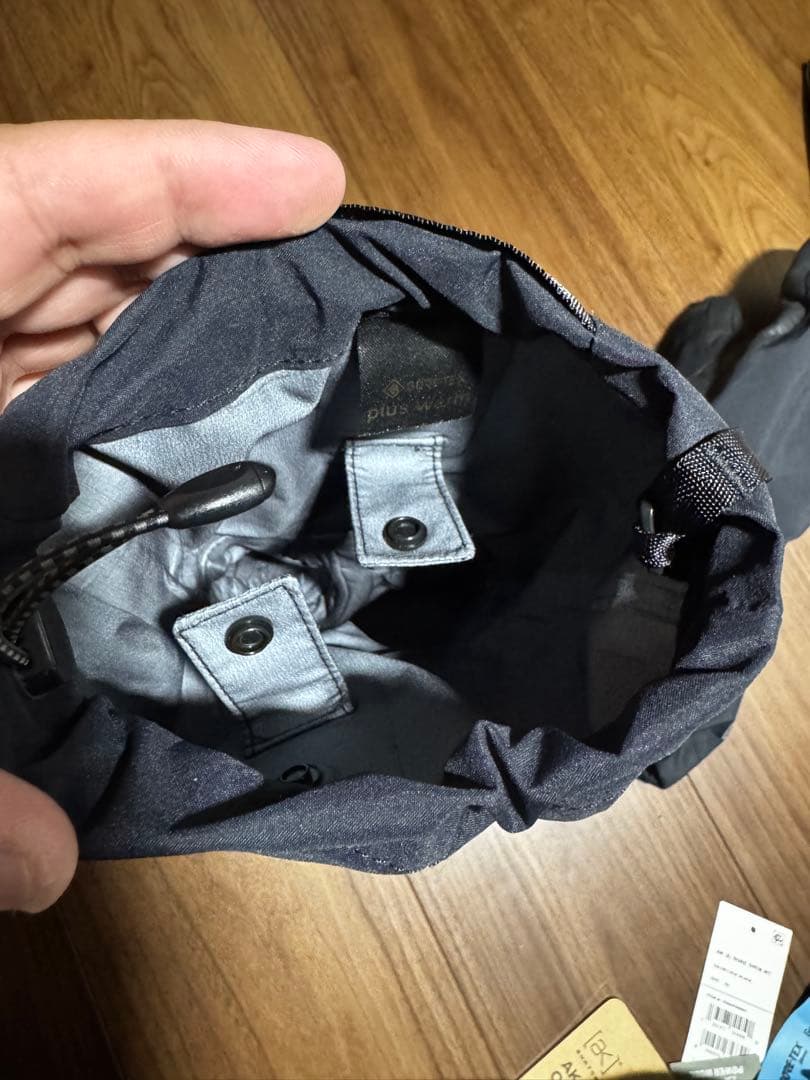 Burton AK 3L Gore-Tex Oven Mitten XSサイズ